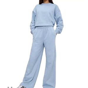 Good American Light Blue Wide Leg rhinestone Pants NWT